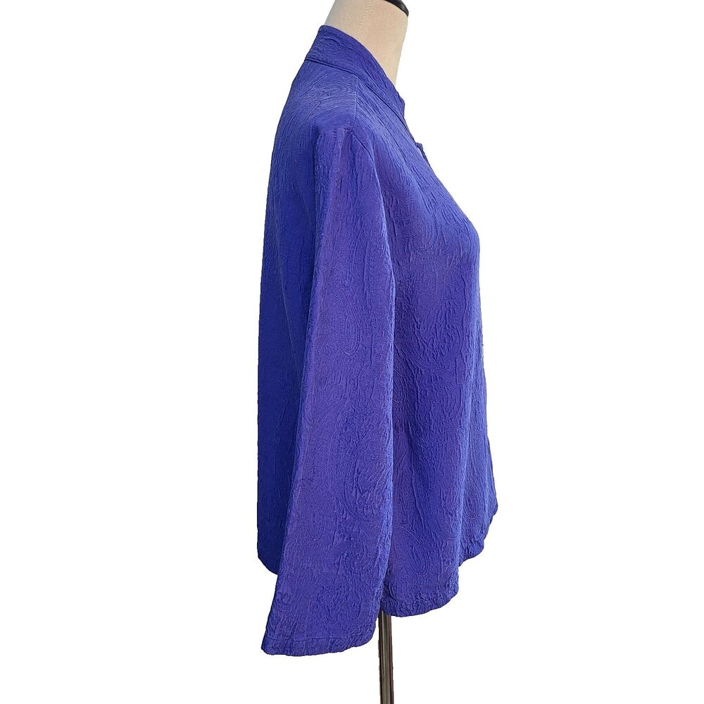 Chico's Design Silk Rayon Shirt Jacket Womens 1 (M) Blue Floral Artsy Festival - Picture 3 of 7